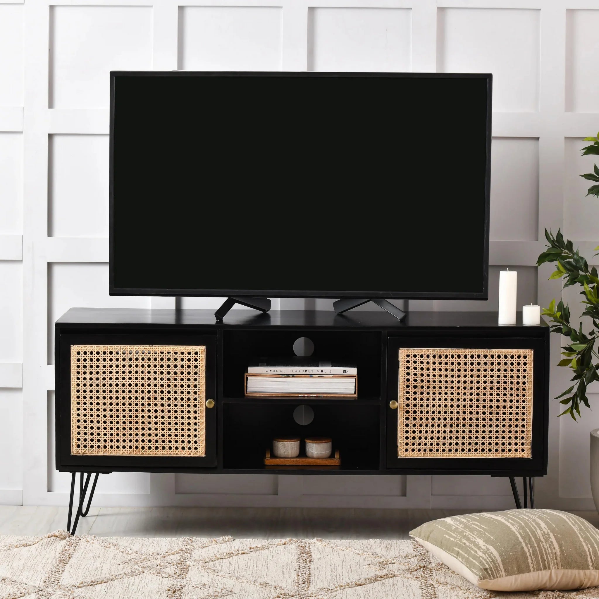 Auro TV Cabinet | Black Finish
